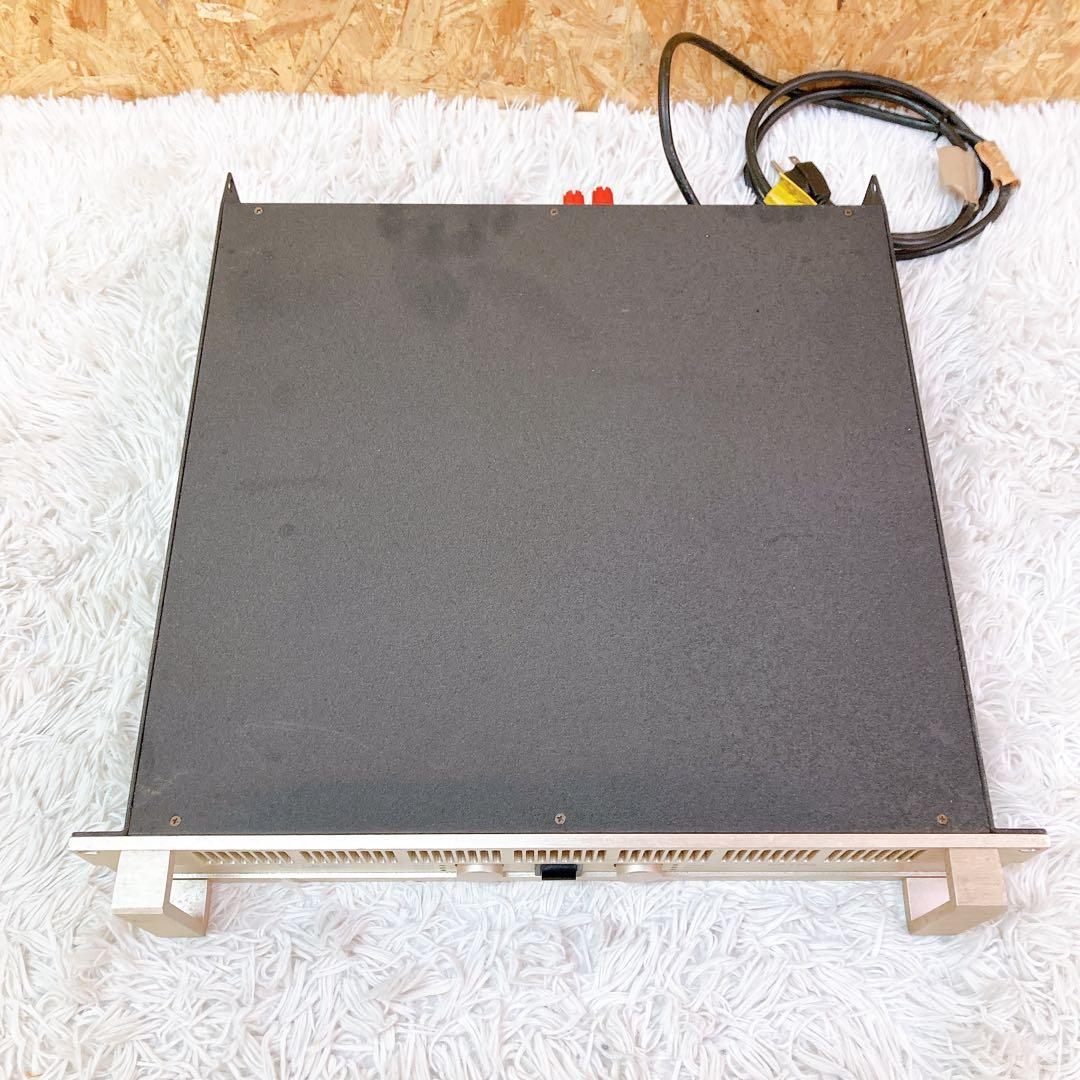 CLASSIC PRO CP1200 パワーアンプ