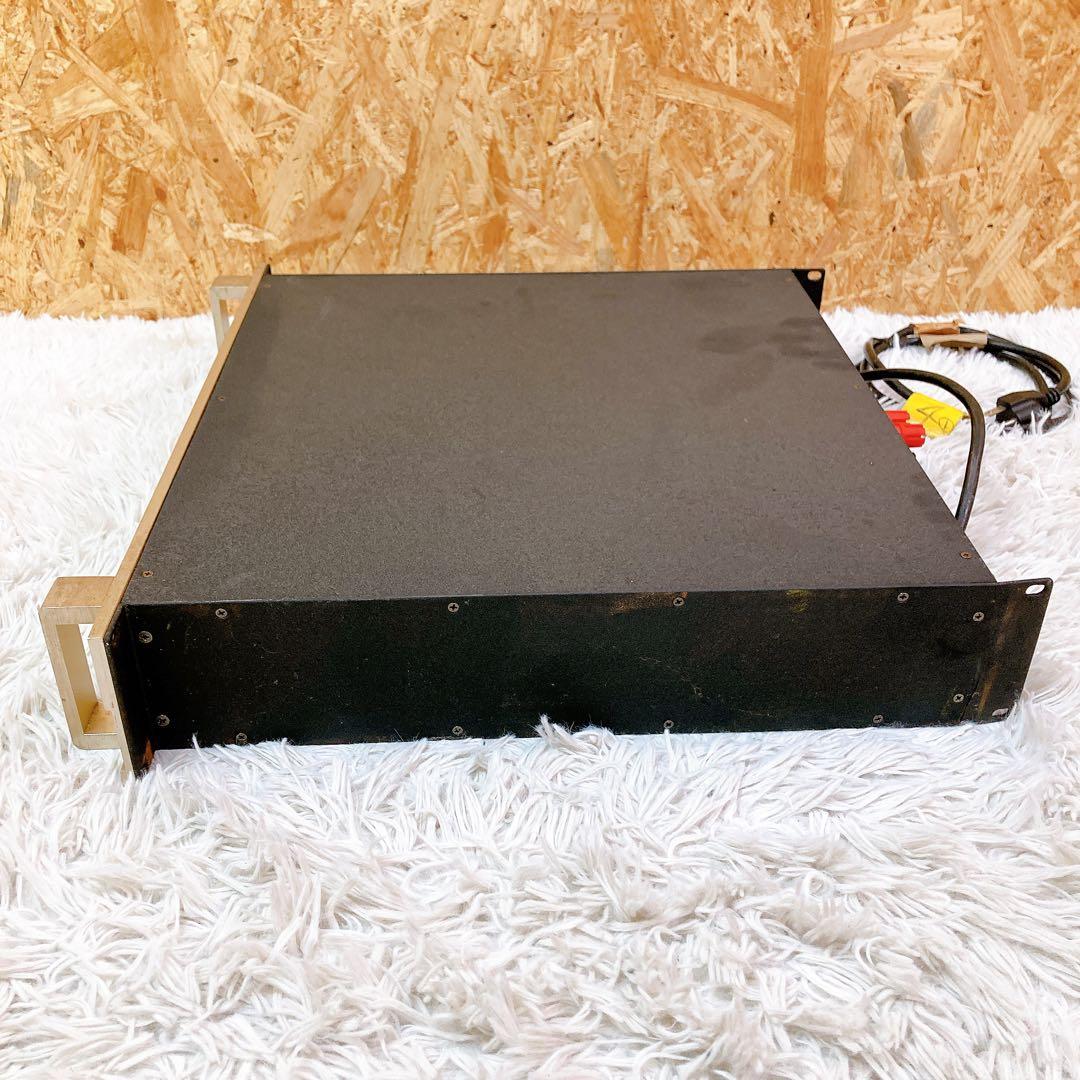 CLASSIC PRO CP1200 パワーアンプ