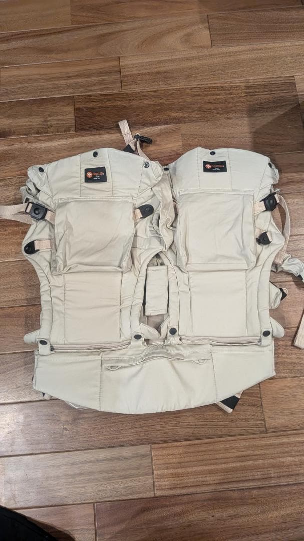 【美品】napnap ふたご抱っこひも 収納バッグ付き（ベージュ）