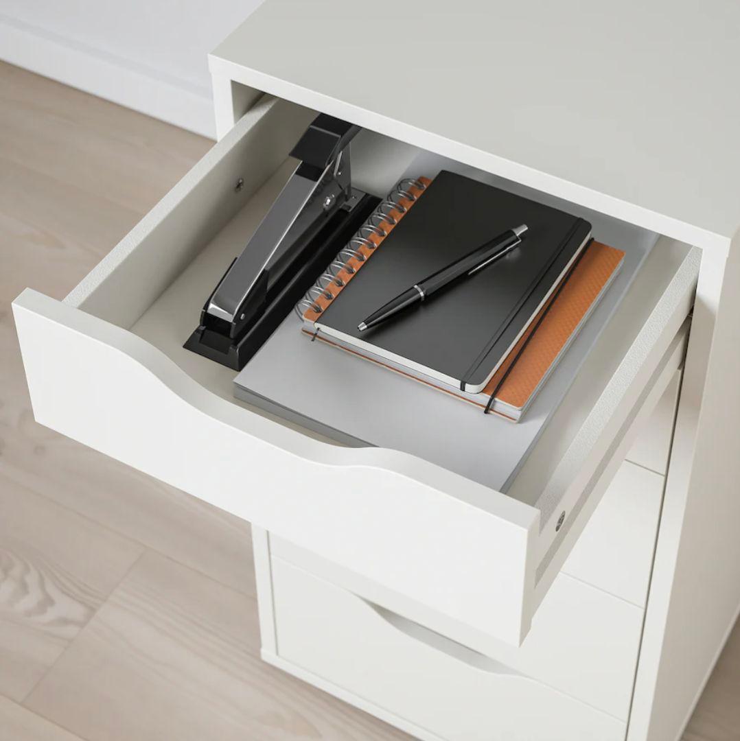 IKEA　ALEXアレクス