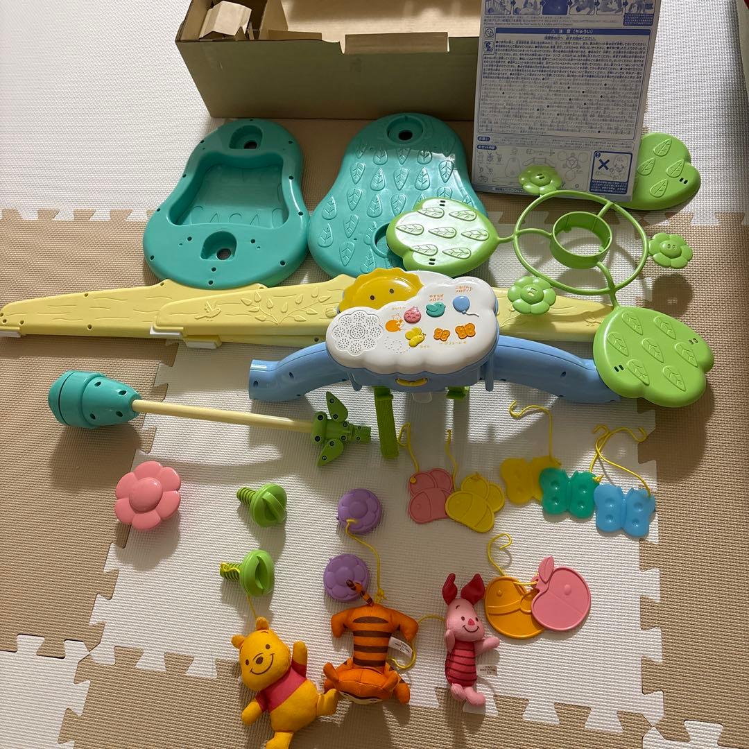 【美品】プーメリーくまのプーさん　えらべる回転6WAY　ベビージム