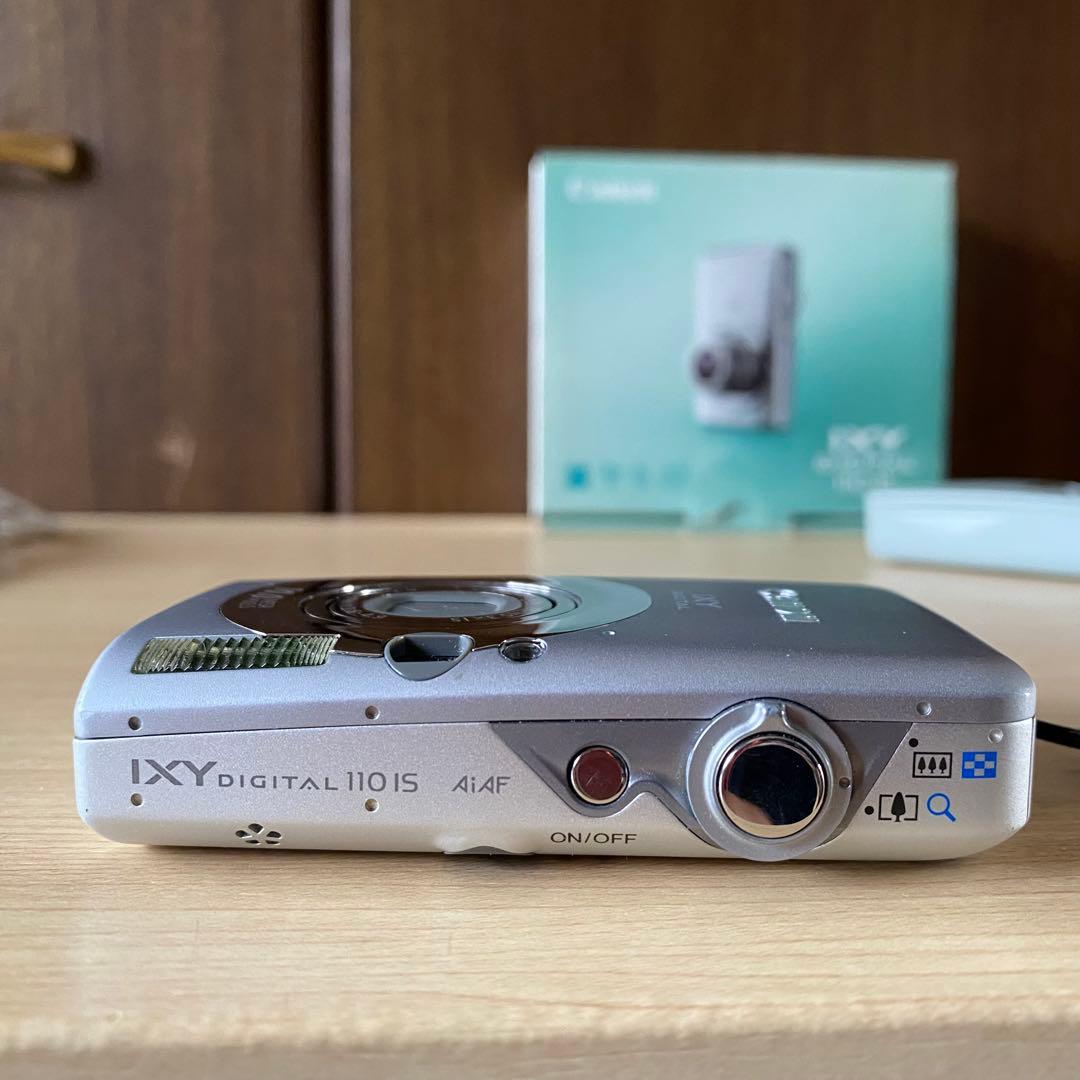 Canon IXY DIGITAL 110 IS シルバー