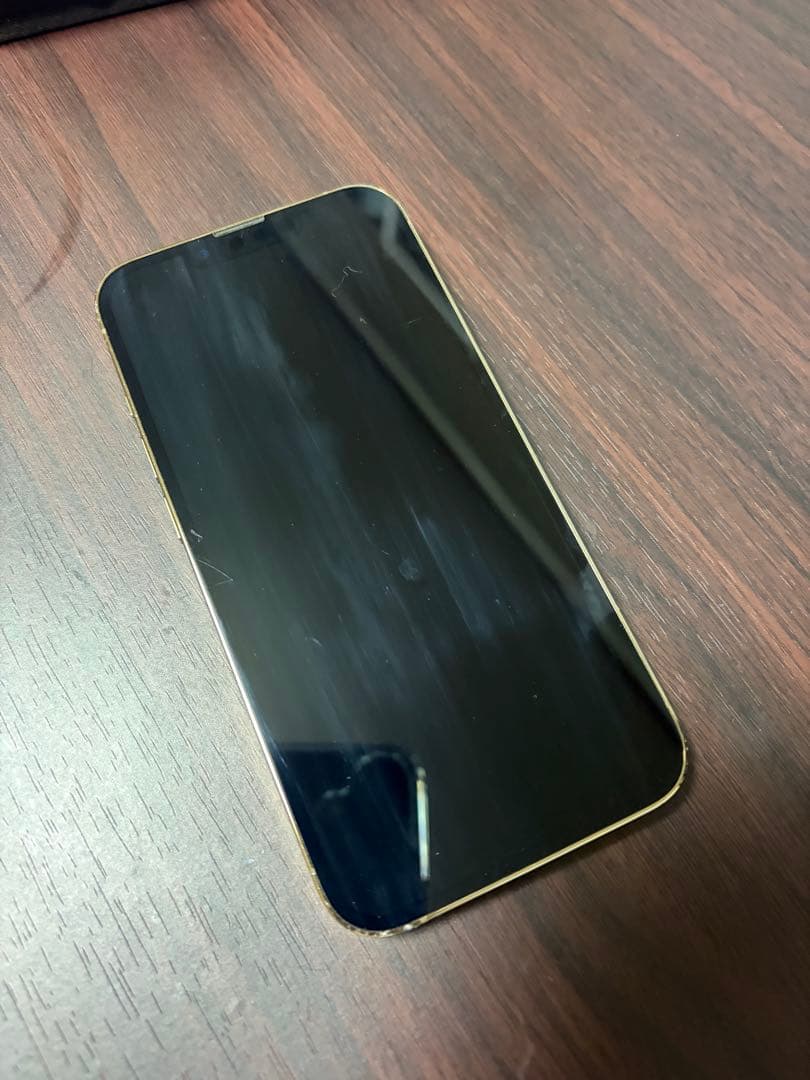 iPhone 13 Pro ゴールド 本体
