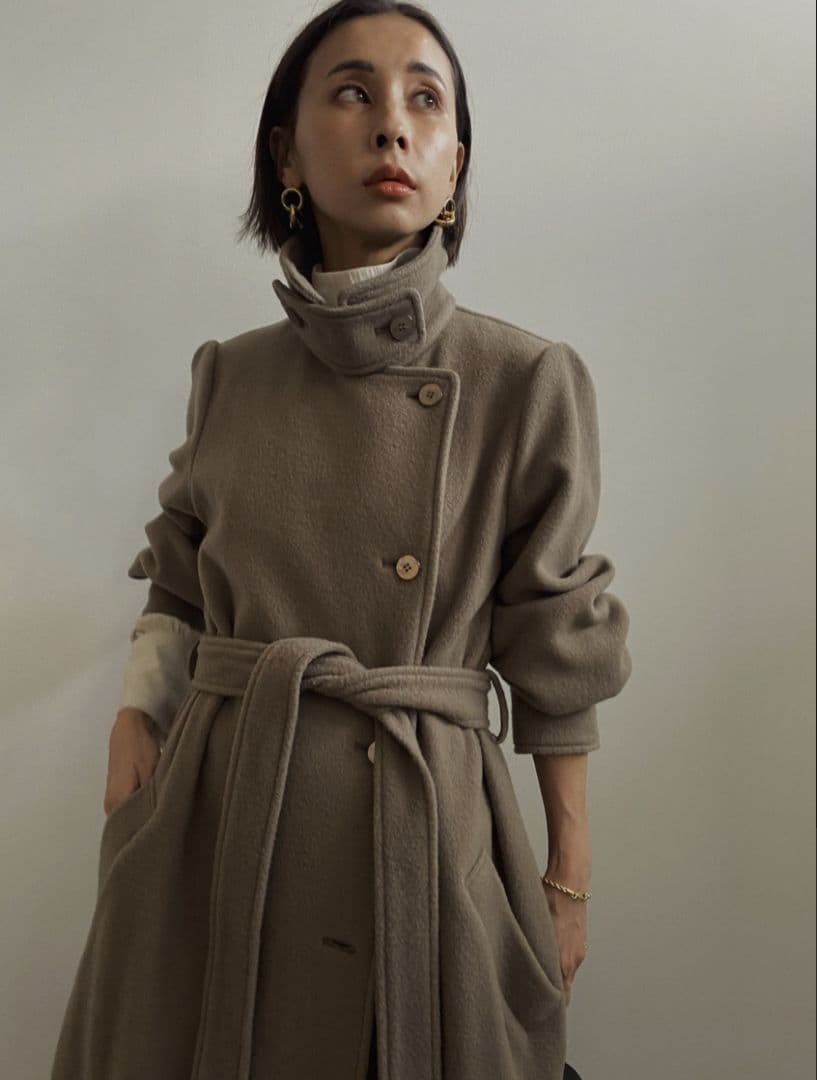Ameri　POOFY FLARE LONG COAT