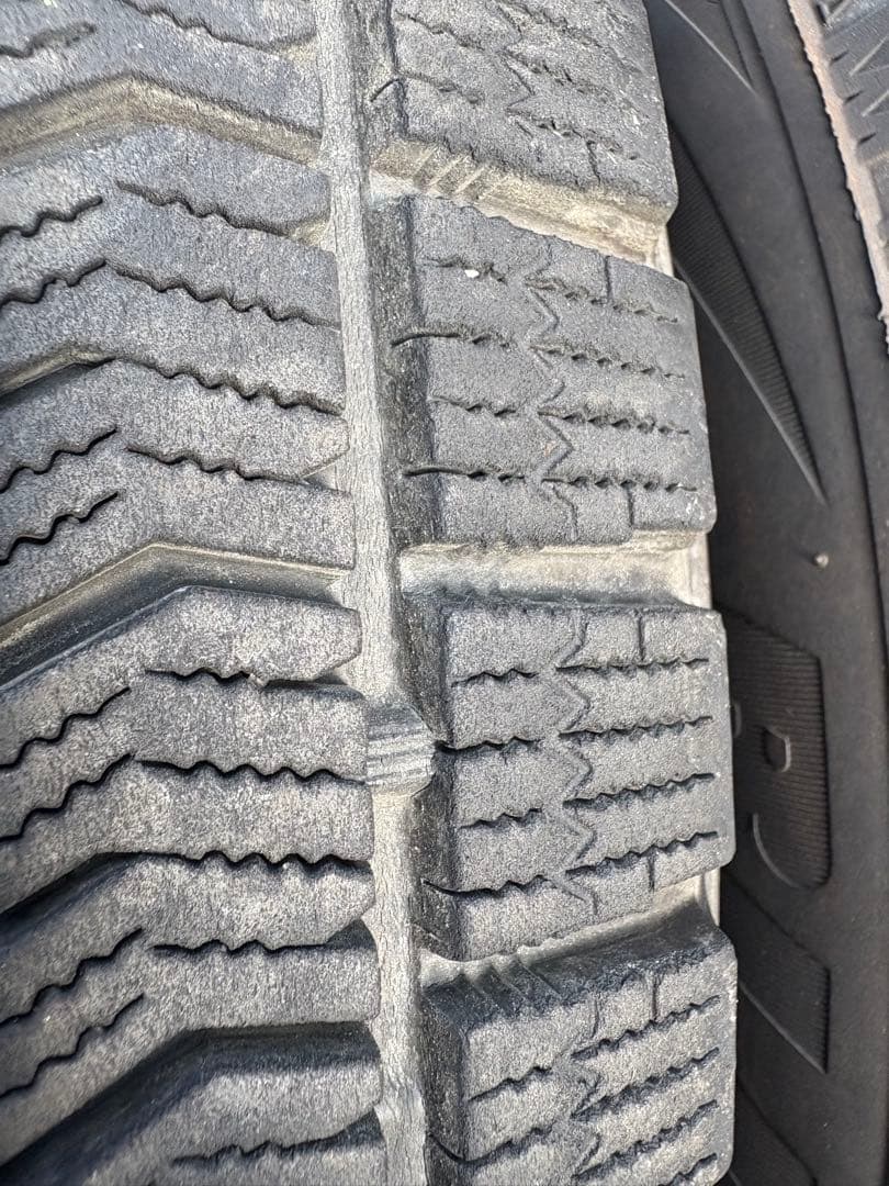 ブリヂストンVRX2 195/65R15 2019製スタッドレス中古品4本セット