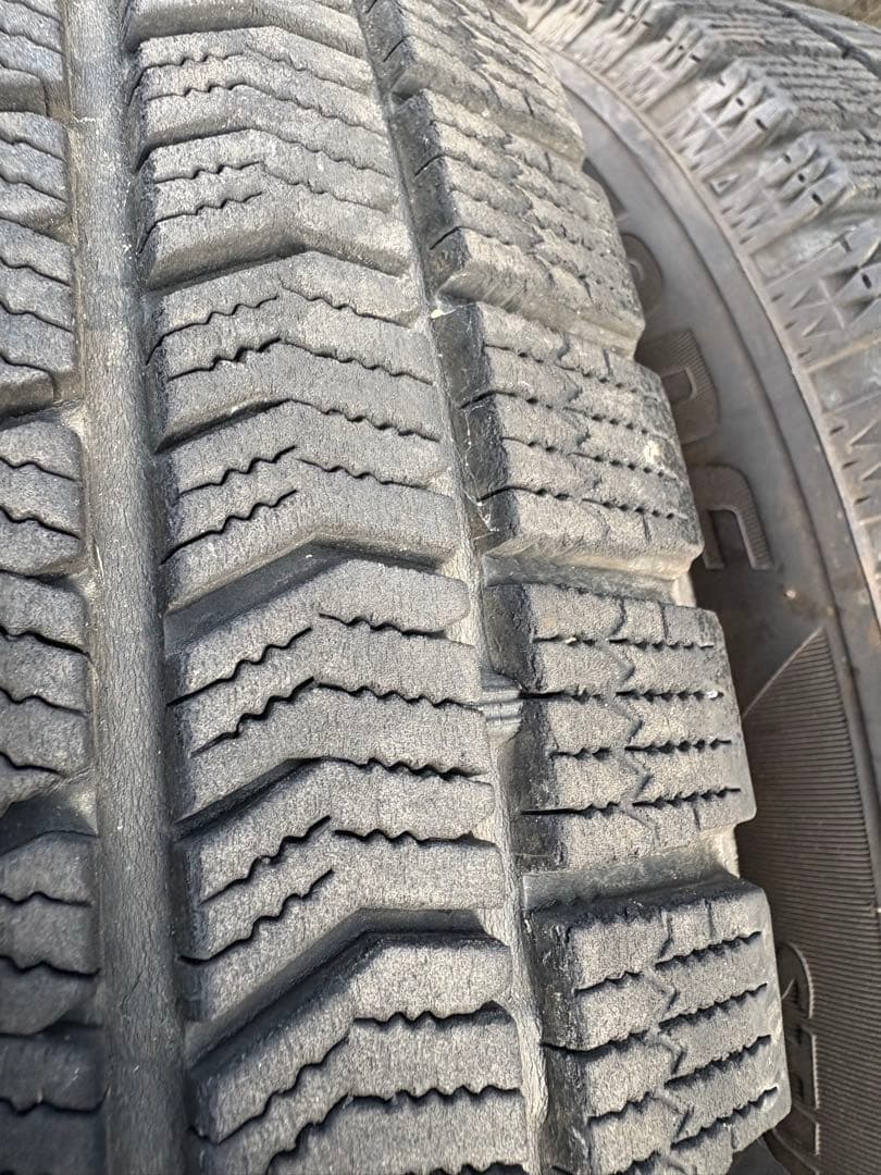 ブリヂストンVRX2 195/65R15 2019製スタッドレス中古品4本セット