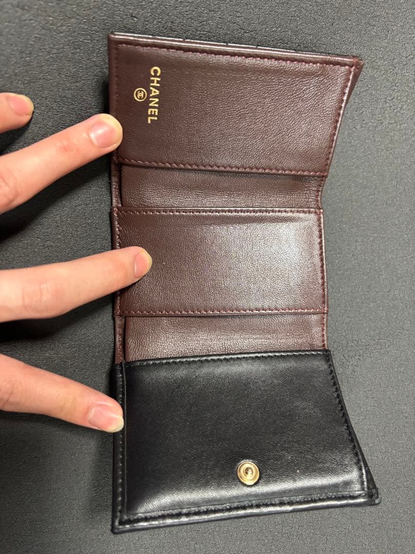 CHANEL シャネル 三つ折り財布 マトラッセ
