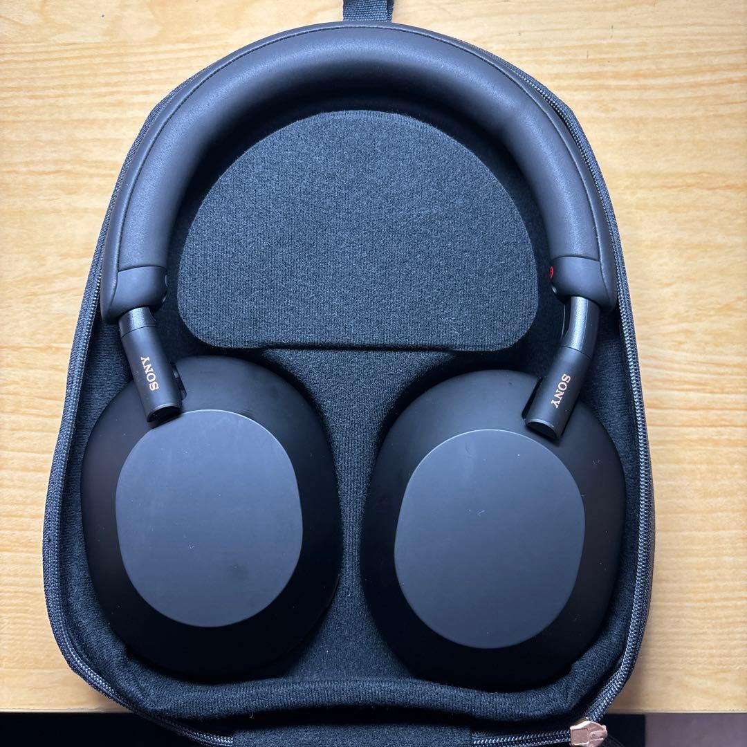 ヘッドホン WH-1000XM5