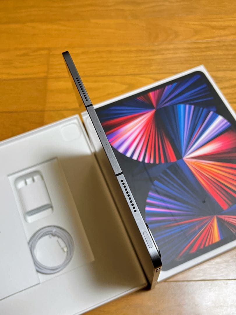 iPad Pro 12.9インチ M1（第5世代）Cellualr+Wi-Fi