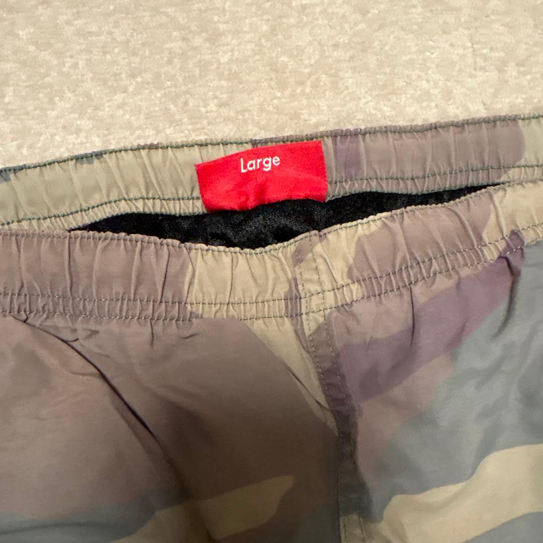 未使用　supreme skate pant camo ナイロン　パンツ