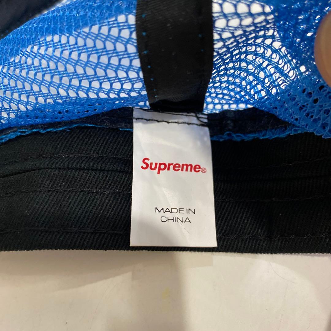 Supreme Stamped Mesh Back 5-Panel ライトブルー
