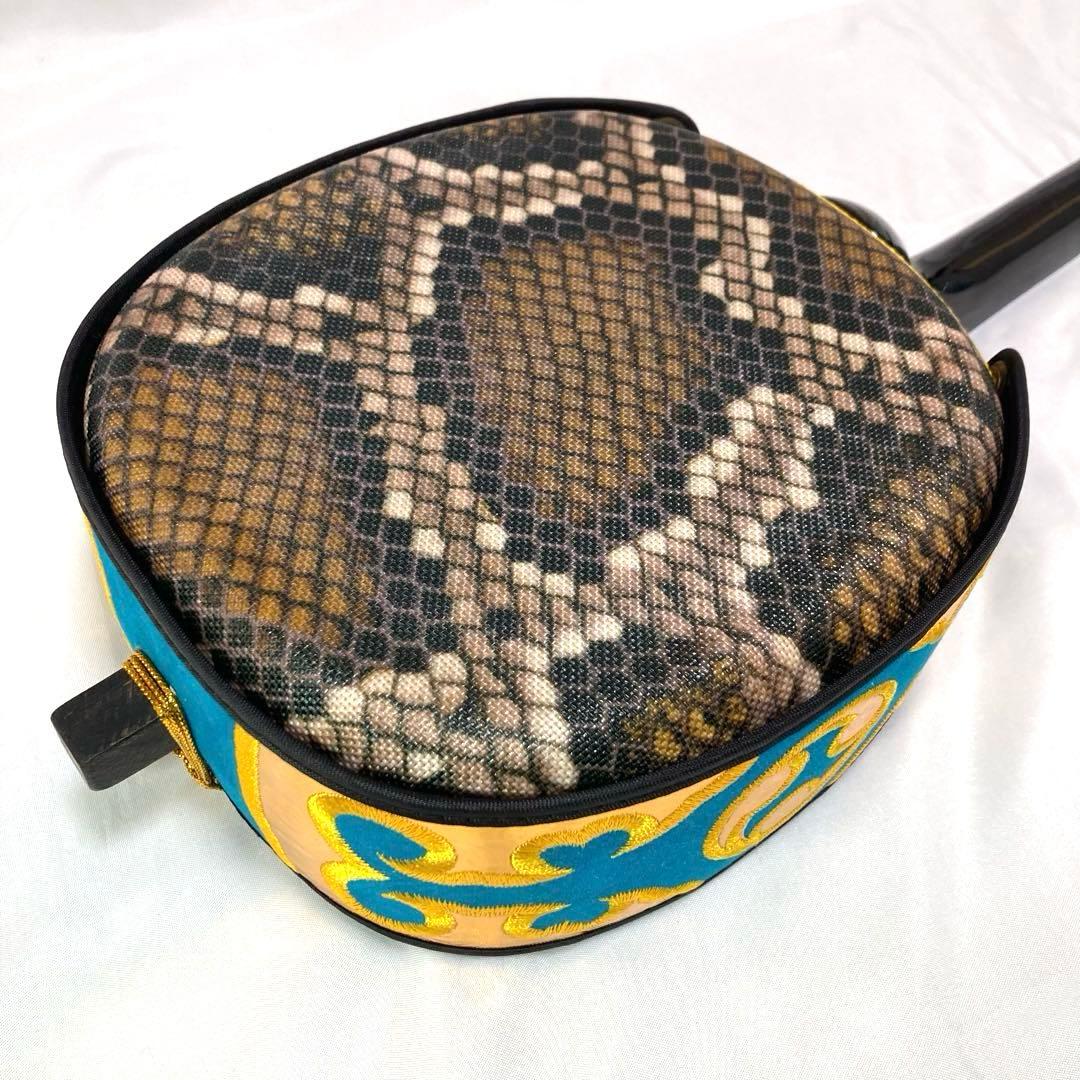 【美品】三線 沖縄 教本 付属品 初心者 人工皮 蛇革 蛇皮 和楽器