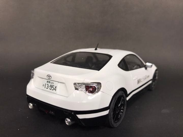頭文字D 藤原とうふ店仕様ハチロク２台セット