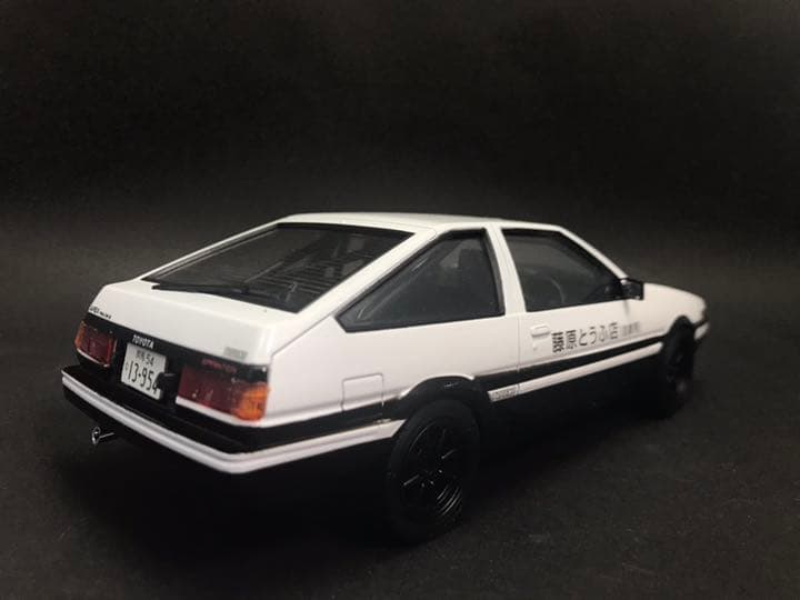 頭文字D 藤原とうふ店仕様ハチロク２台セット