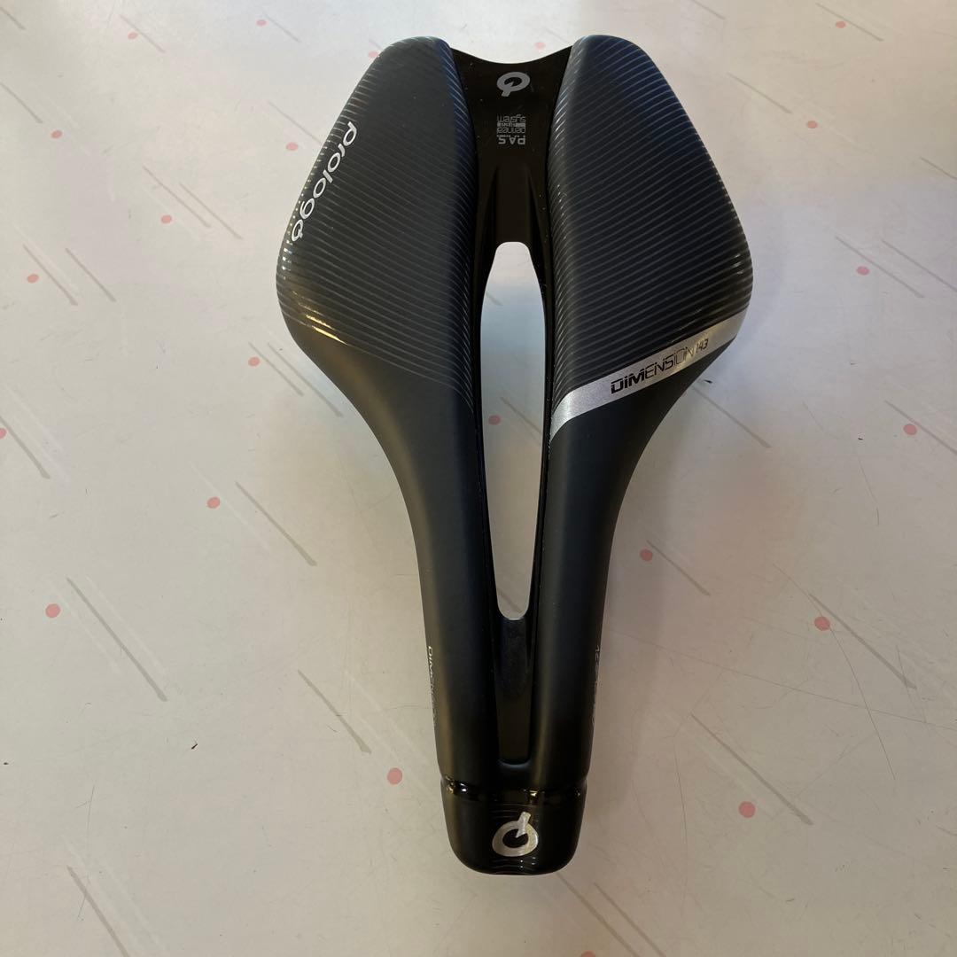 iGPSPORTのサイクルコンピューター「BiNavi」 サドル（おまけ）