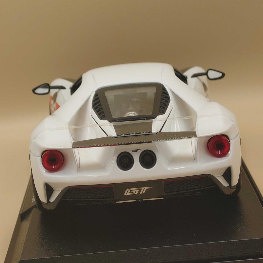 1/18 フォードGT 2021 Ford Heritage Edition