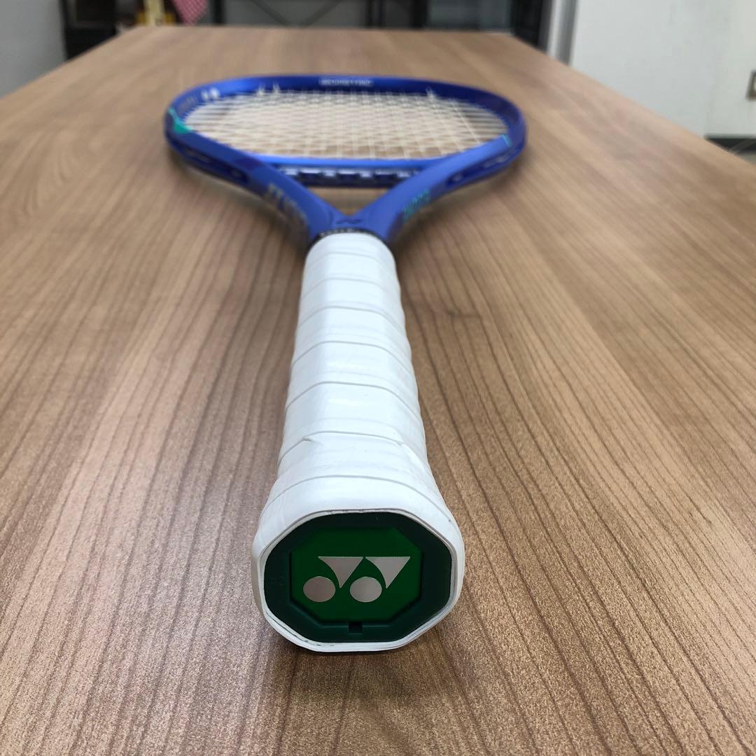 ヨネックス　EZONE98 2025 新品同様