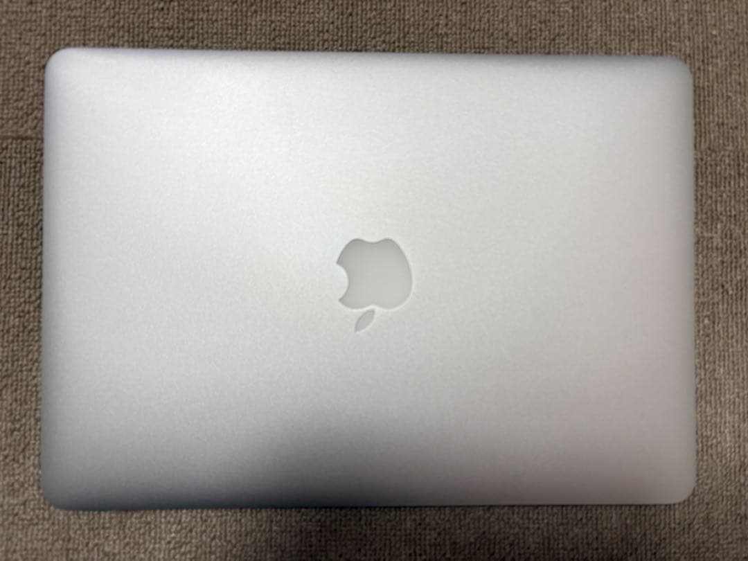 MacBook本体 MacBook Air 13inch