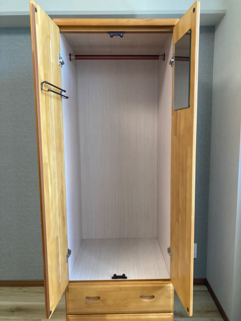 洋服箪笥