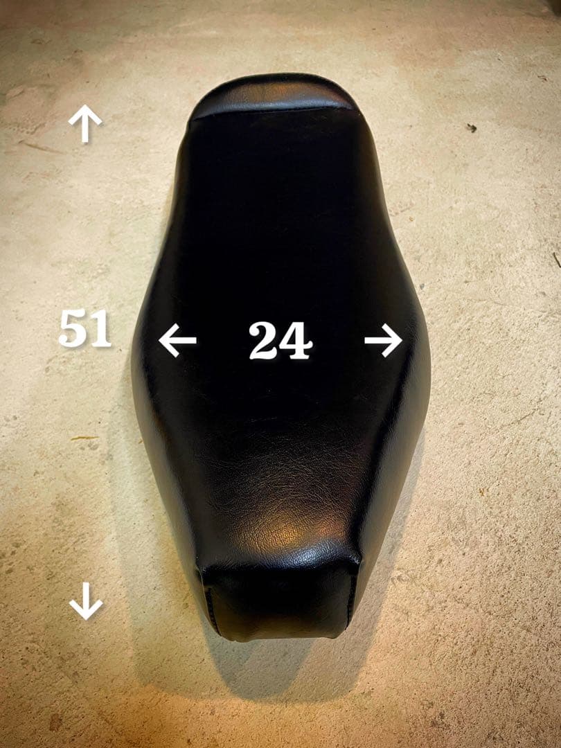 Bates Type TT Seat ベイツ シート　トライアンフ　ハーレー
