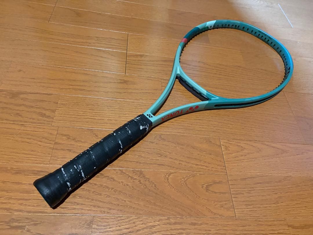 ヨネックス　パーセプト100D（G3） × 2本