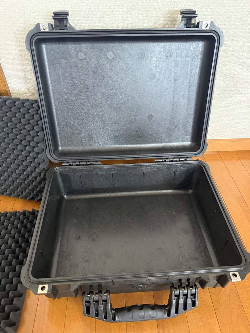PELICAN ハードケース 1520 26L ブラック