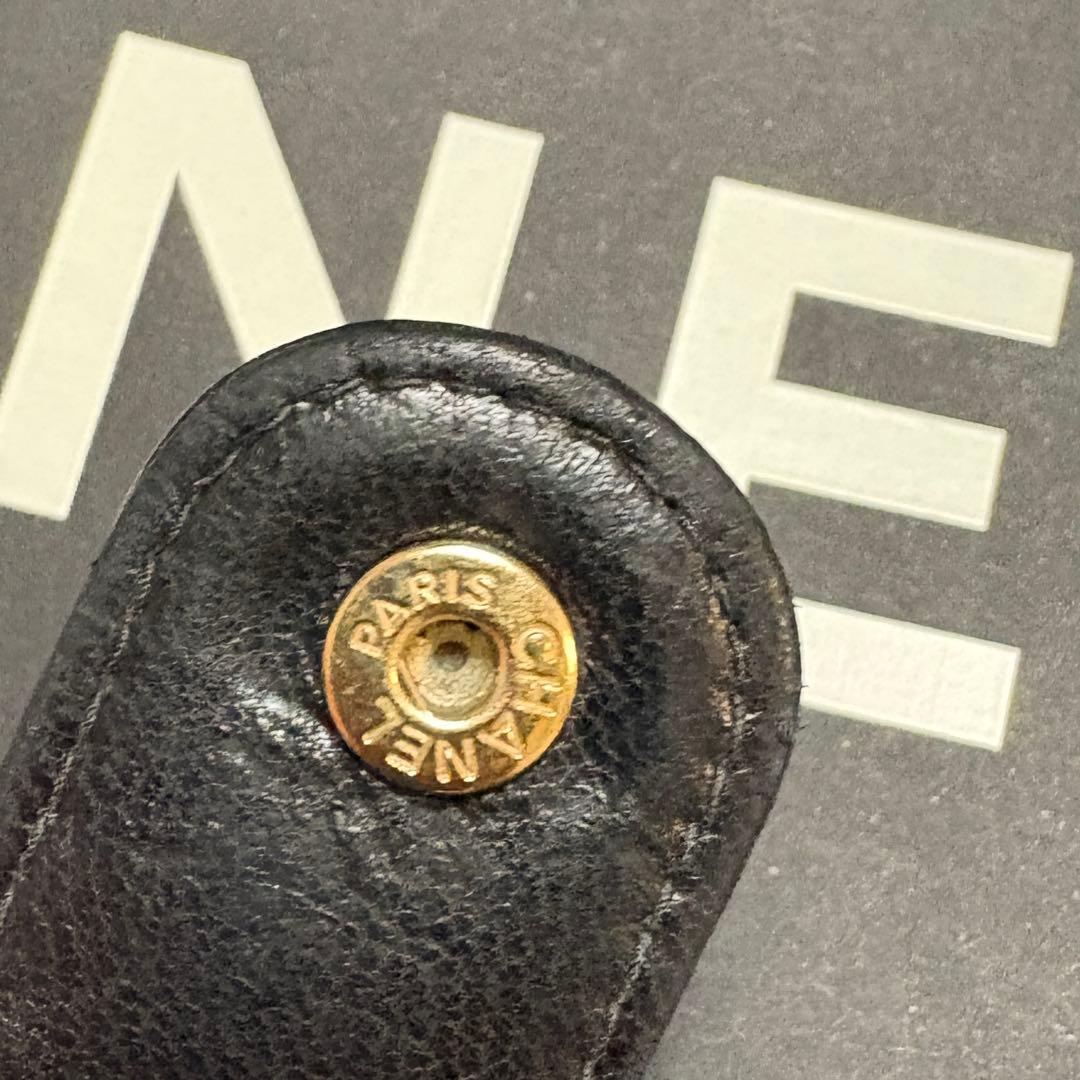 CHANEL キャビアスキン ココマーク 二つ折り財布