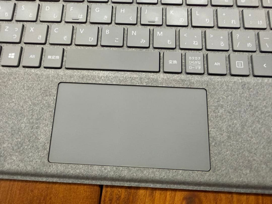 美品Microsoft Surface Pro 6本体 + キーボード 付属品