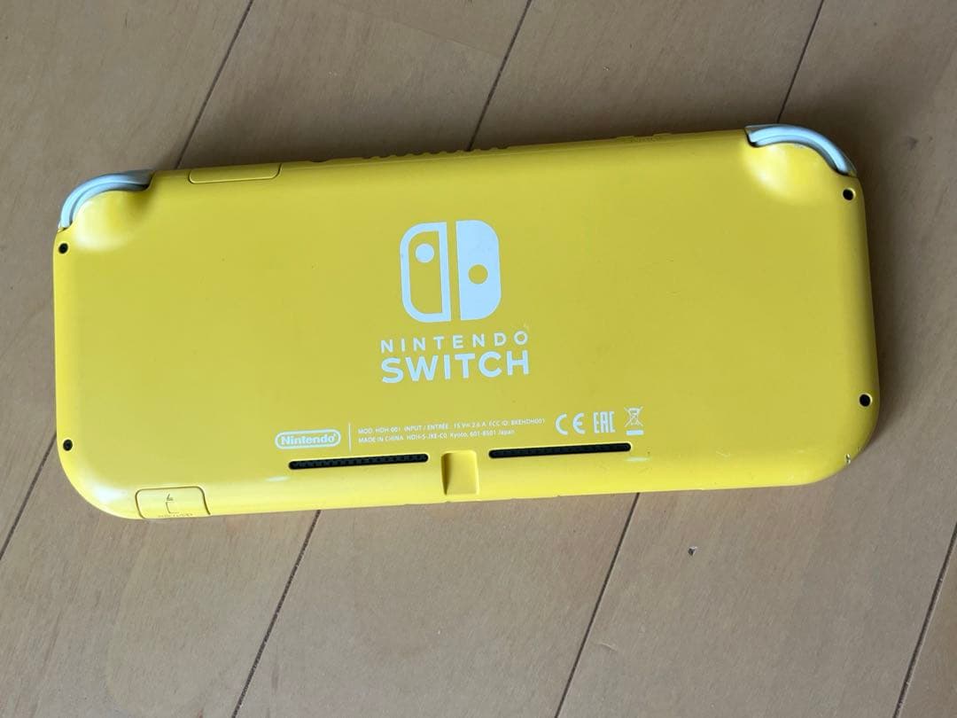 Nintendo Switch Litetイエロー モンスターハンターライズ