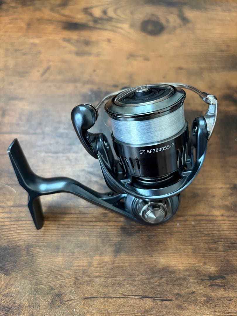 Daiwa 24エアリティ st sf 2000SS-P