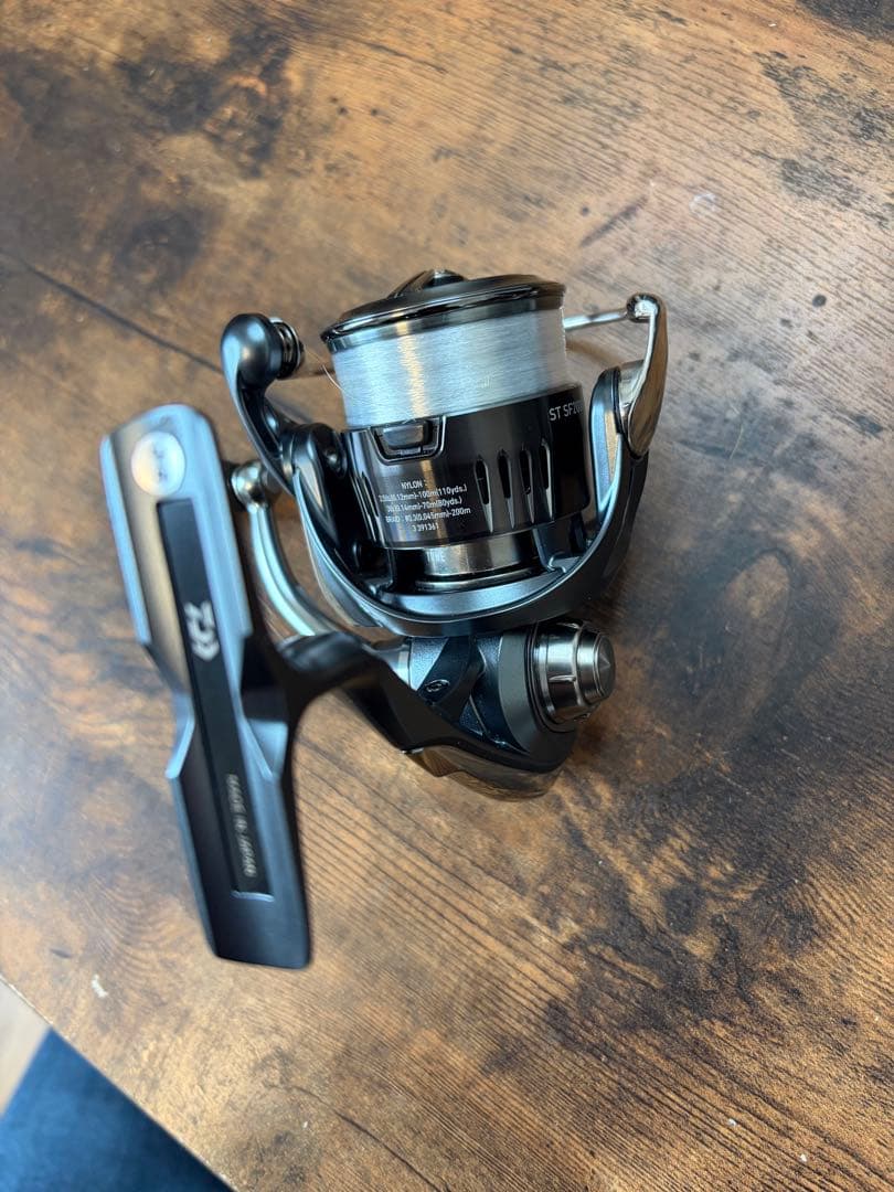 Daiwa 24エアリティ st sf 2000SS-P