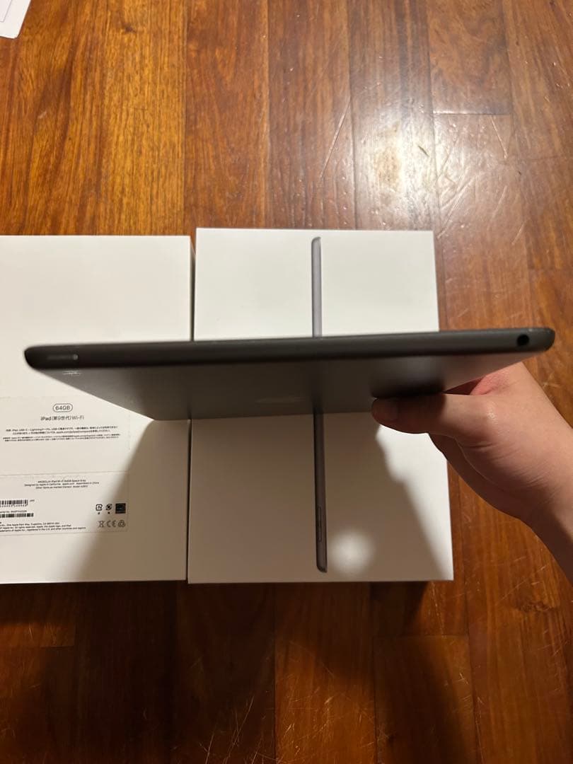 iPad 第9世代 64GB SIMフリーWi-Fi+Cellular