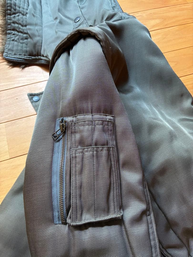 COSMIC WONDER JEANS フード付きMA-1ジャケット カーキ古着