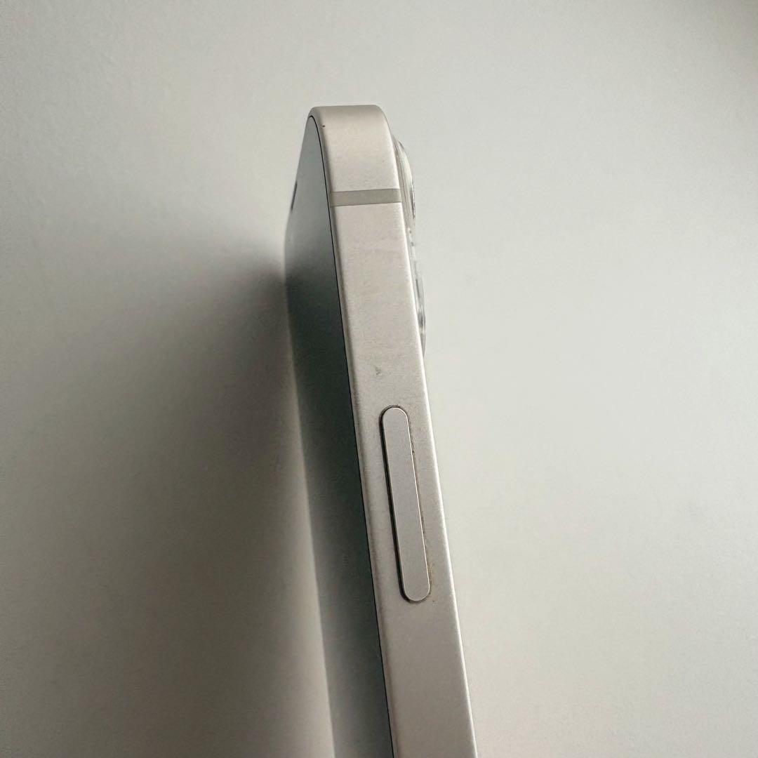 iPhone 13 mini 本体　128GB スターライト