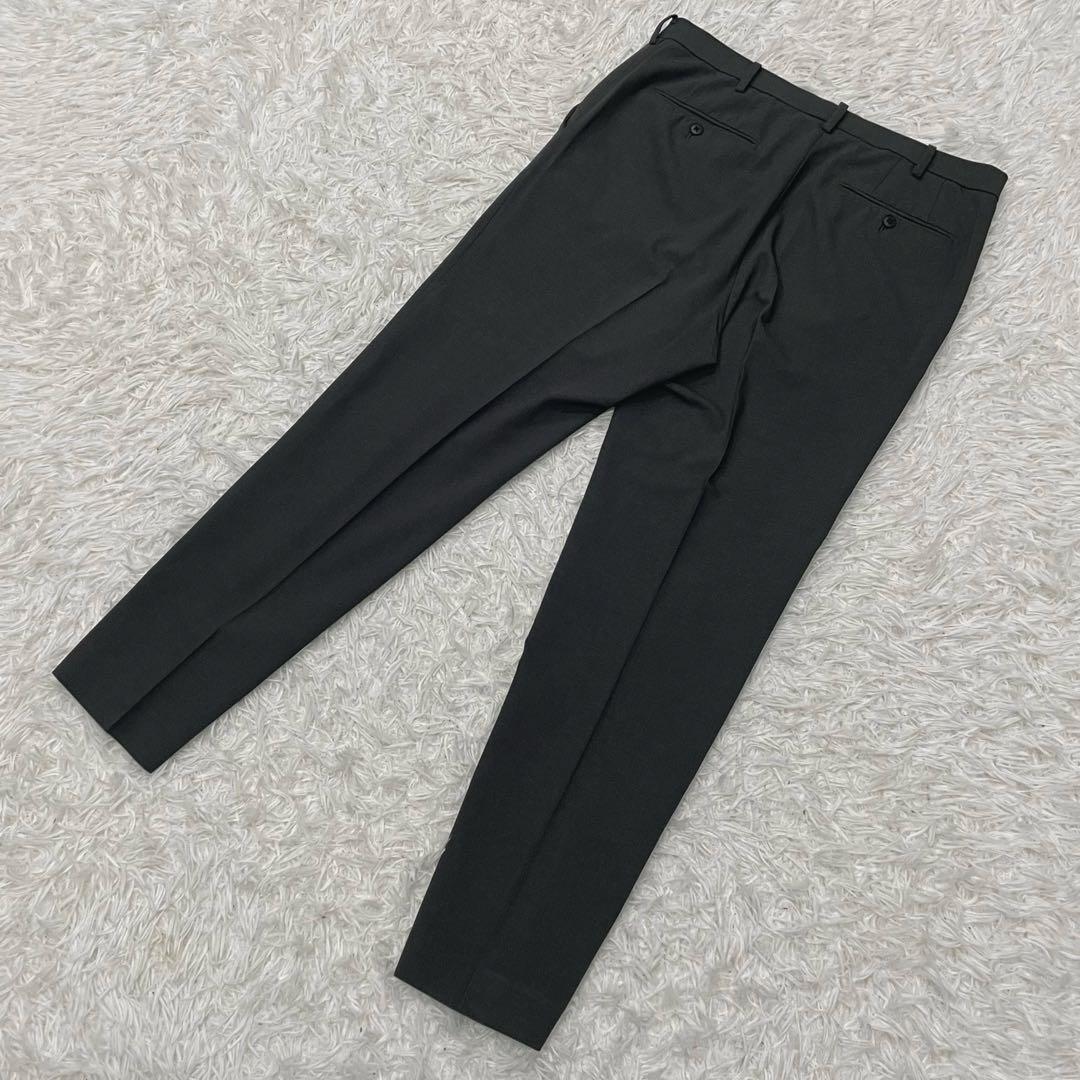 UNIQLO セットアップ　感動ジャケット　ジャケット1枚パンツ2枚　グレー　L