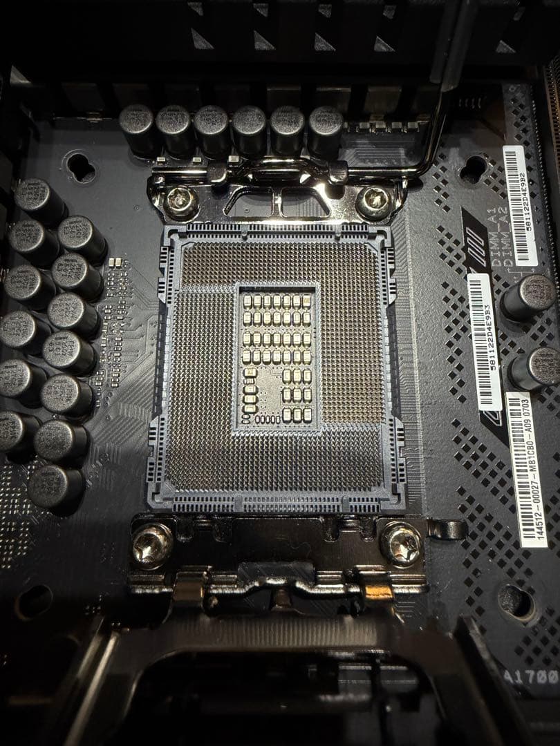 ASUS ROG MAXIMUS Z790 EXTREME マザーボード