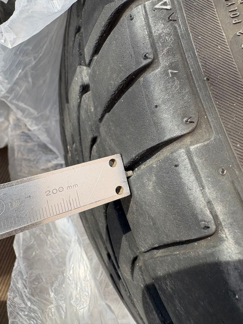 225/35/19【Pinso Tyres 】ピンソ　タイヤのみ　19インチ