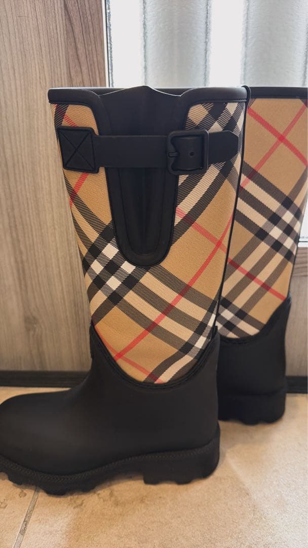 Burberry ハイブーツ