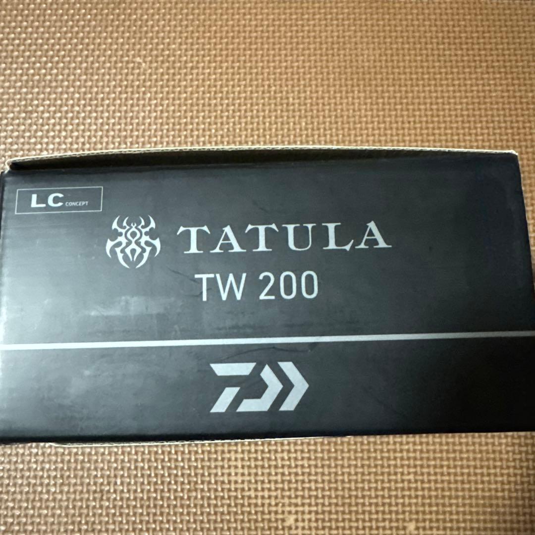 新品未使用　ダイワ　25タトゥーラ200TW ノーマルギア　右巻き