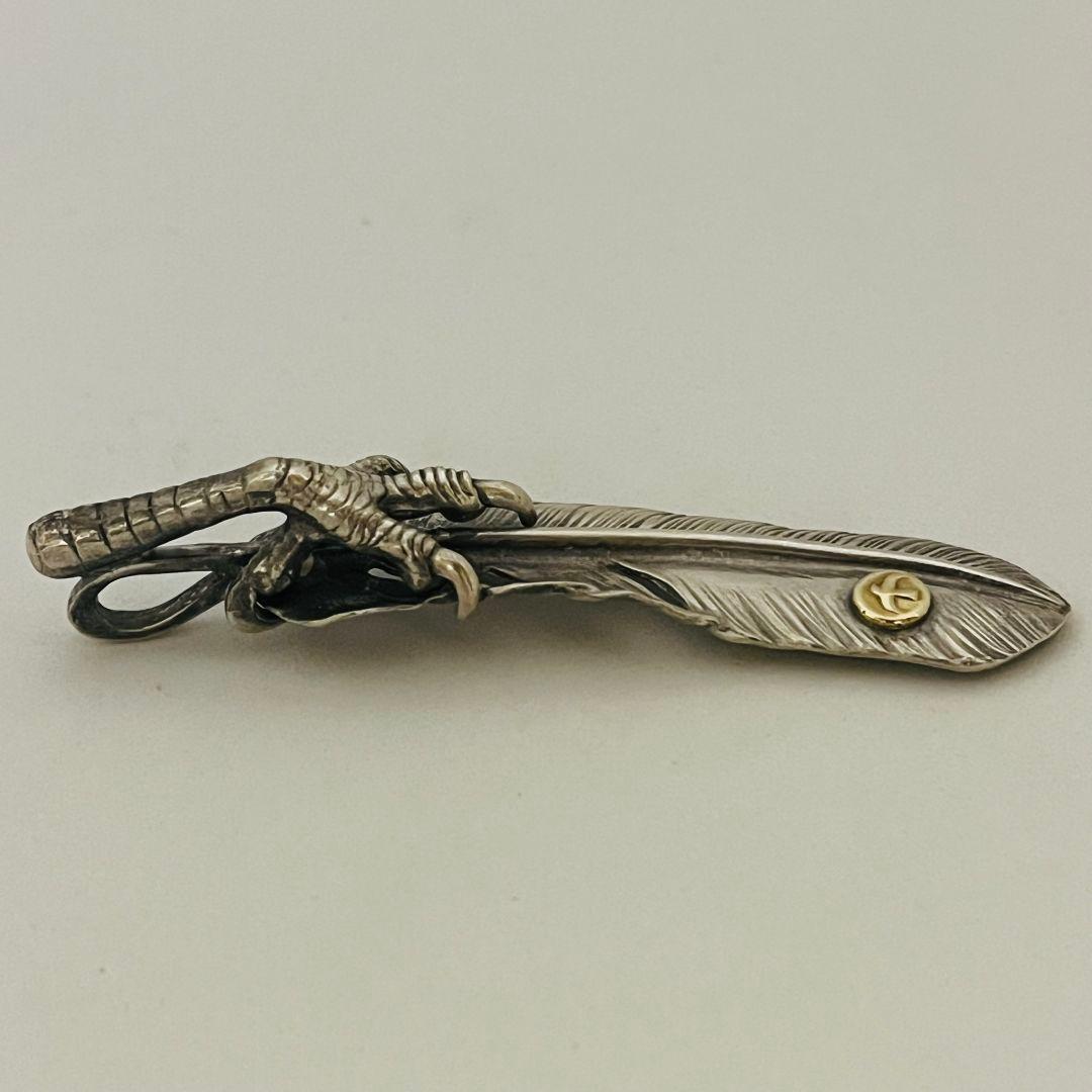 ゴローズ 銀爪金イボメタル付き特大フェザー