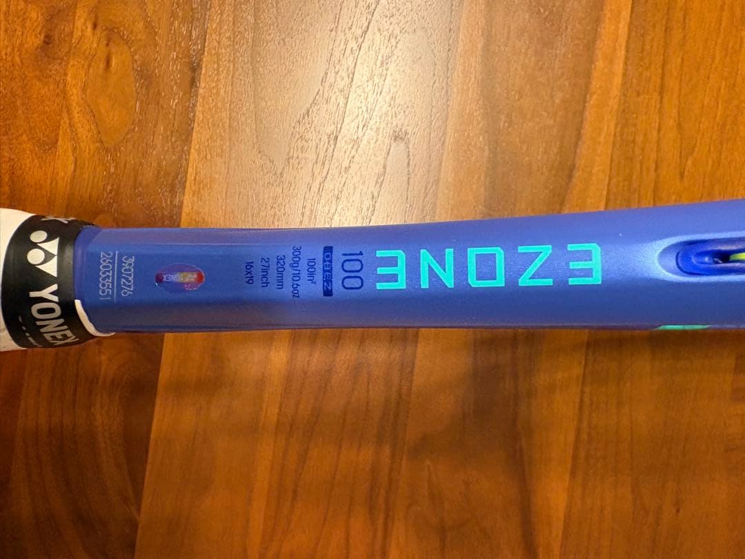 ヨネックス　イーゾーン100 YONEX EZONE100