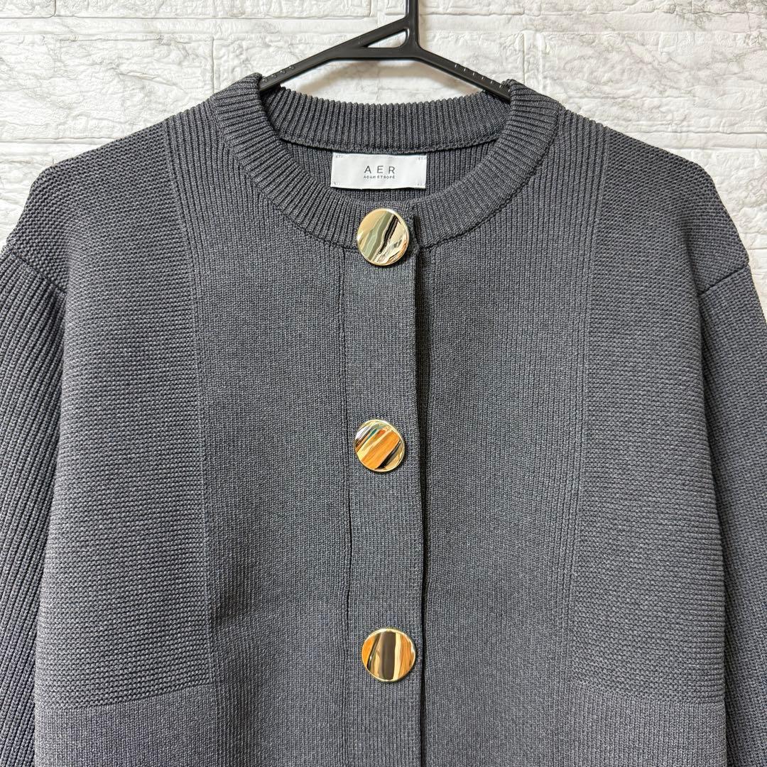 【美品】アダムエロペ　セレクトネックウェーブボタンカーディガン　チャコール