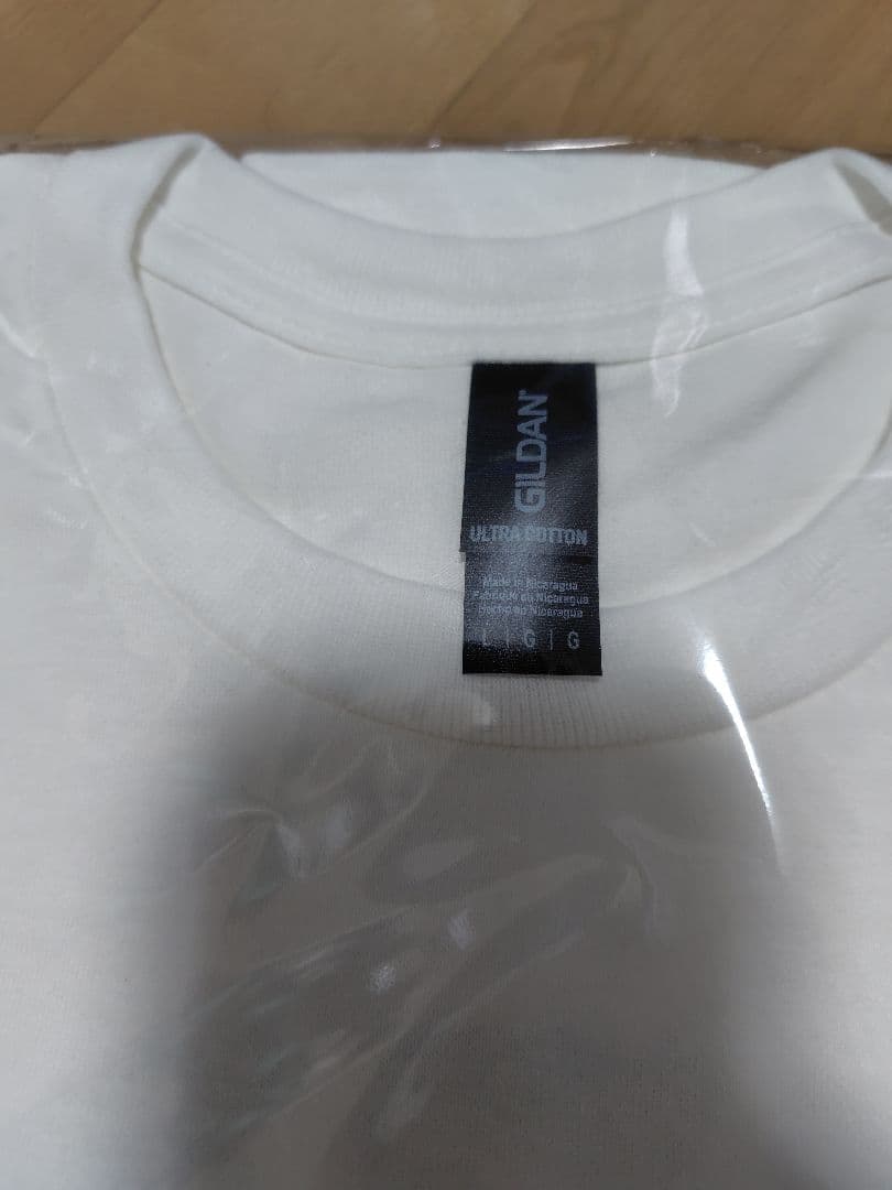 KUZIRA クリスピー　tシャツ Lサイズ