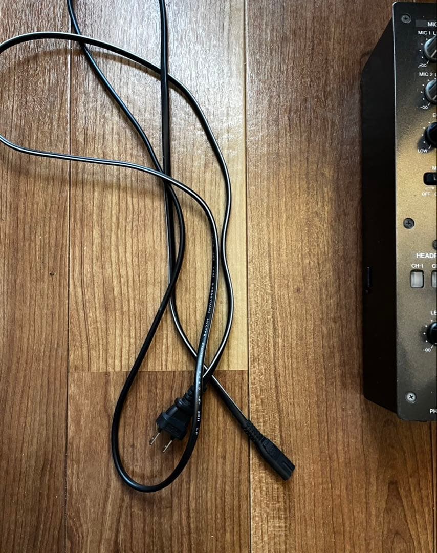 【美品】 Pioneer DJM-400 2chミキサー エフェクト搭載