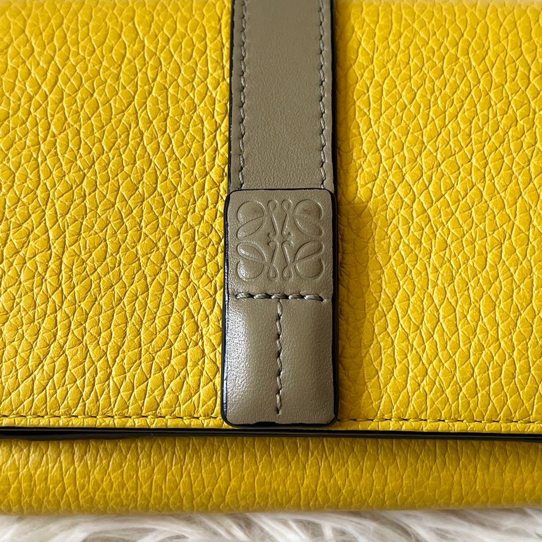 未使用級✨　LOEWE　アナグラム　三つ折り財布　トライフォールド