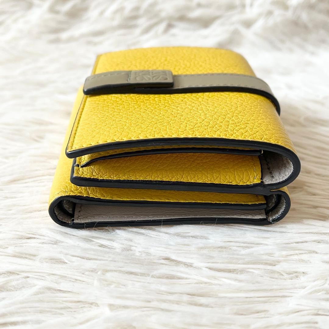未使用級✨　LOEWE　アナグラム　三つ折り財布　トライフォールド