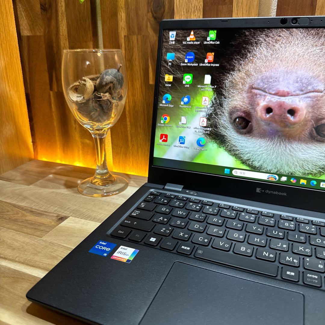 準美品 2022年モデル‼️dynabook☘️第12世代☘️16GB☘ノートパソコン