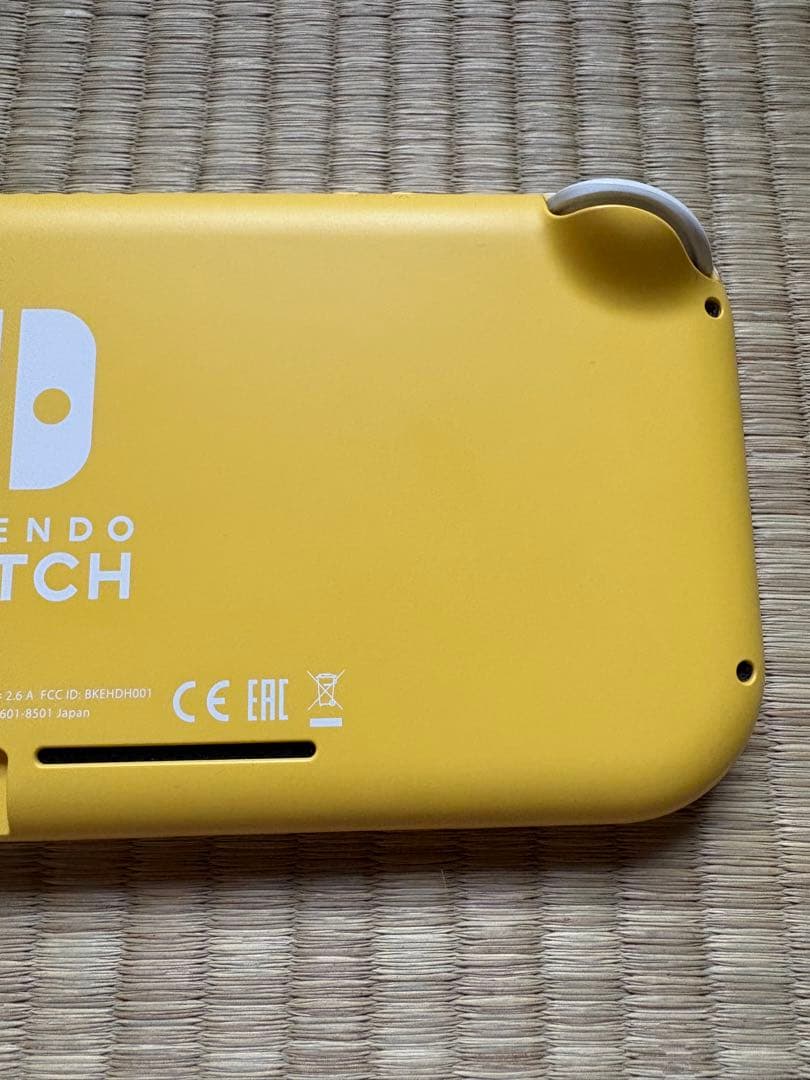 (ジャンク)Nintendo Switch Lite イエロー 本体のみ
