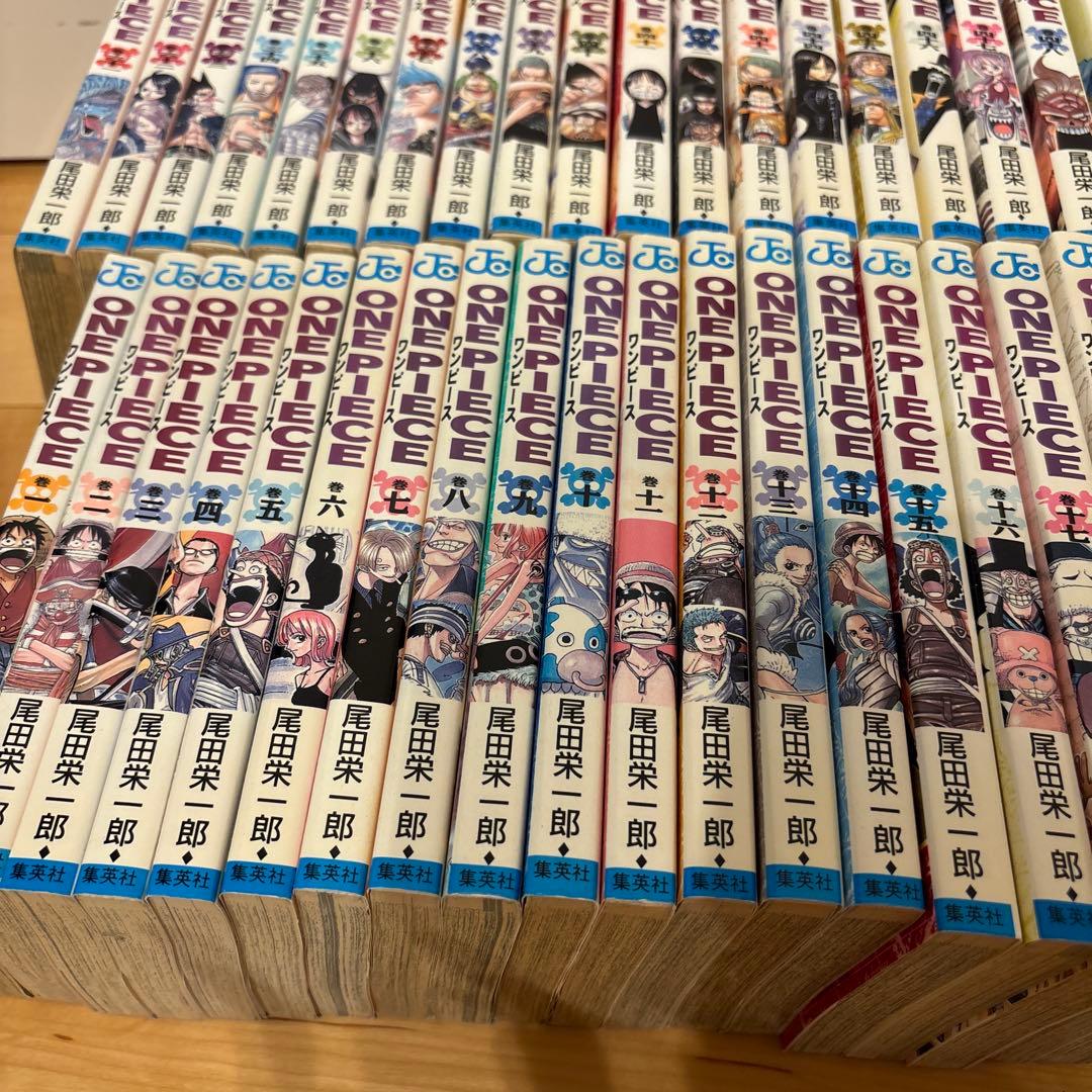 ワンピース　ONE PIECE 尾田栄一郎　　1-82巻➕映画館限定　即日発送可