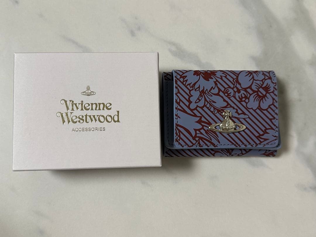 ヴィヴィアンウエストウッド Vivienne 財布 フラワーブロケード三つ折り